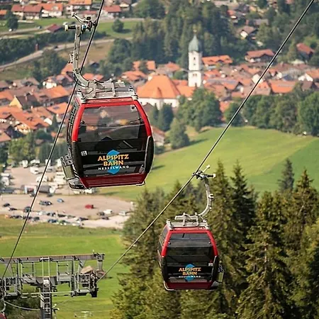 Апартаменты Bergblick , Hof Alpenseeblick, Nesselwangattleseeallgaeu Нессельванг