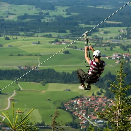Bergblick , Hof Alpenseeblick, Nesselwangattleseeallgaeu * Нессельванг